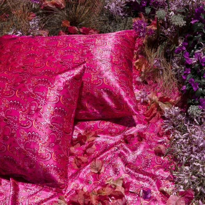 Hot Sale π― Slip X Alice + Olivia Pure Silk PIllowcase - King π₯° 3 Hot Sale π― Slip X Alice + Olivia Pure Silk PIllowcase - King π₯° - Image 3